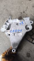 03g 199 207 g  Volkswagen caddy  ön braket alüminyum ön kulak