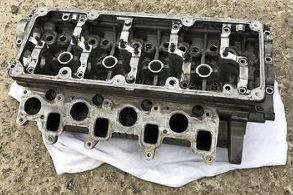 04C103404AE  VOLKSWAGEN  SIFIR MOTOR SÖKMESİ 1.0 TSI SİLİNDİR KAPAĞI KOMPLE DOLU