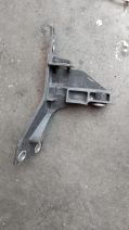 2004-2008 MODEL Audi A4 B7 8E0805363 numaralı çıkma sol far alt braketi