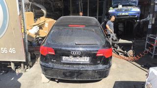 2004-2011 model Audi A3 çıkma orjinal bagaj kapağı , Arka tampon , Bagaj camı , Arka tampon demiri , Silgi motoru , Arka dingil , Benzin deposu , Depo kapağı ve Stop takımları