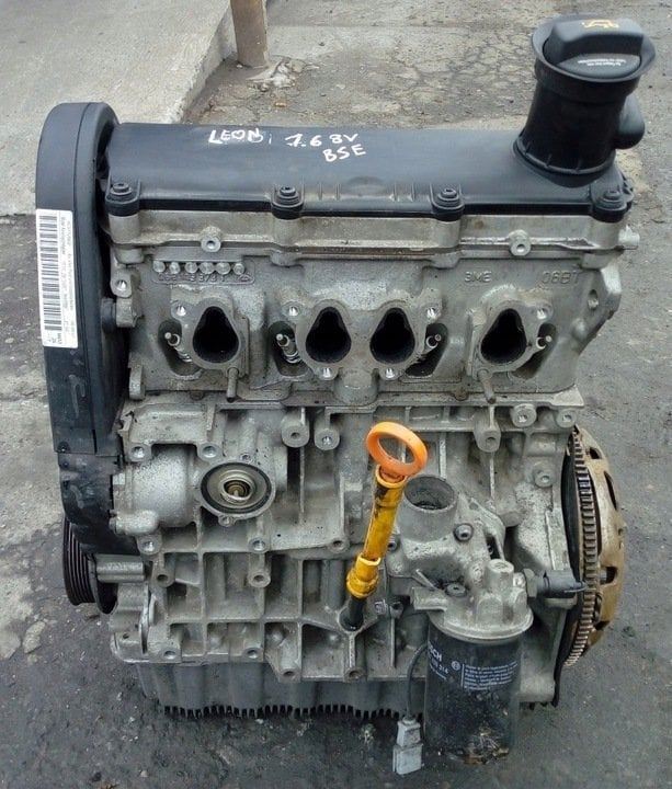 2005-2014 model Volkswagen Golf 1.6 TDI BSE kodlu çıkma orjinal motor ve motor parçaları