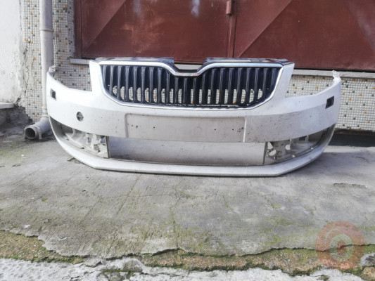 56G807221A GRU  SKODA  SKODA KODİAQ ÖN TAMPON DOLU PARK MANEVRALI SİSLERİ HARİÇ