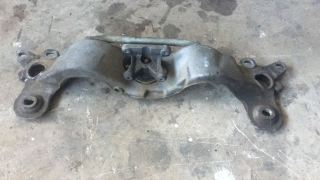 8E0399263SAB Şanzıman braketi Audi A4 2002