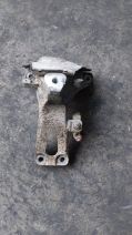 AUDİ A4  MOTOR KULAĞI 8K0199308AQ